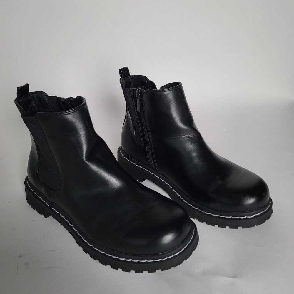 Torrid Black Faux Leather Chelsea Bootie (WW). Size 8WW - Picture 2 of 11